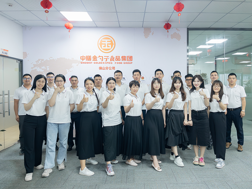 佛山食堂承包,專(zhuan) 業(ye) 服務,美味與(yu) 健康的保障.png